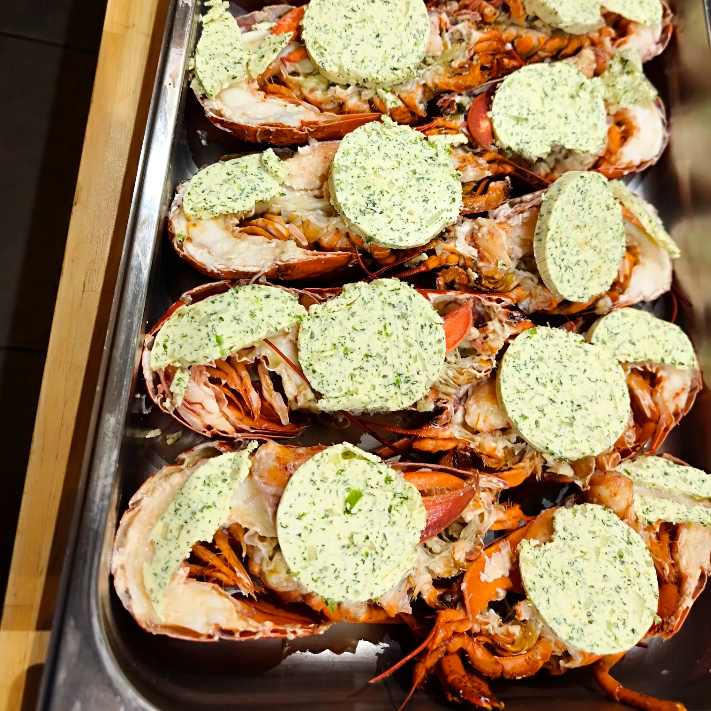 Kreeft met kruidenboter — catering op locatie